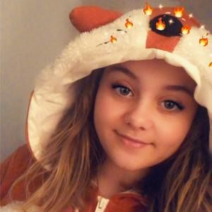 Meet your Posher, Mya